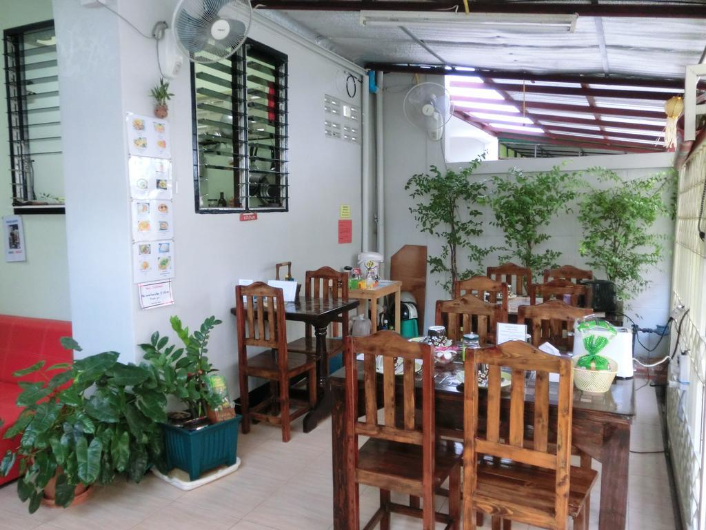 Wayside Guesthouse Chiang Mai Ngoại thất bức ảnh